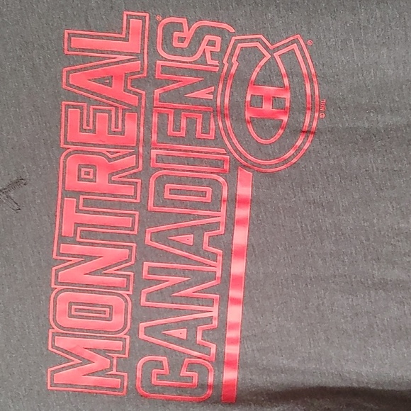 3/$40 NHL Montreal Canadiens Shirt - Picture 2 of 4